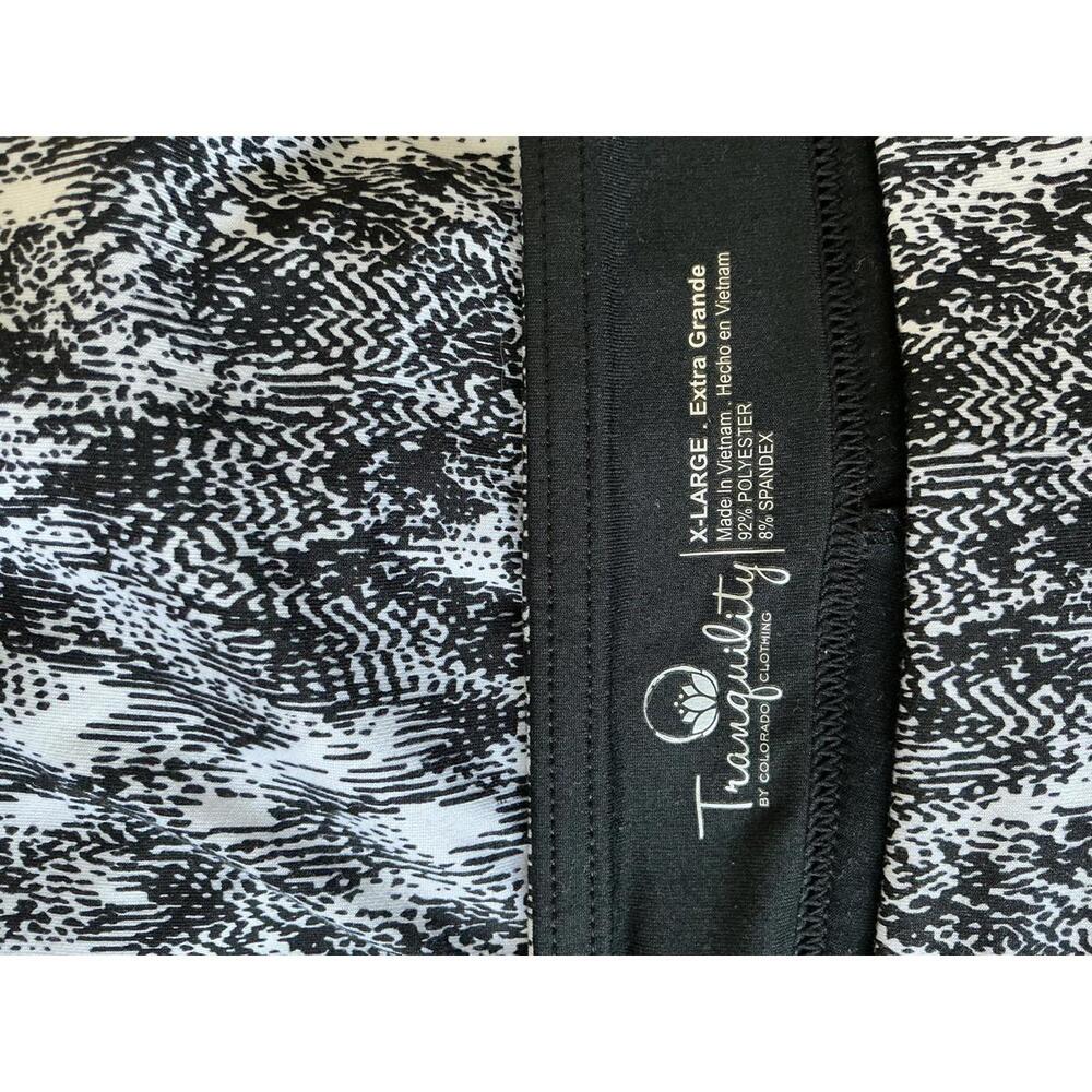 Tranquility Women's Black and White Patterned Skort Size XL - Picture 2 of 4